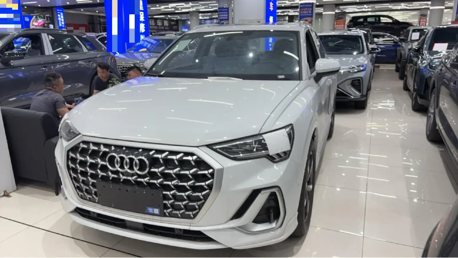 2024 Audi Q2L 1.5T 160HP L4 7DCT