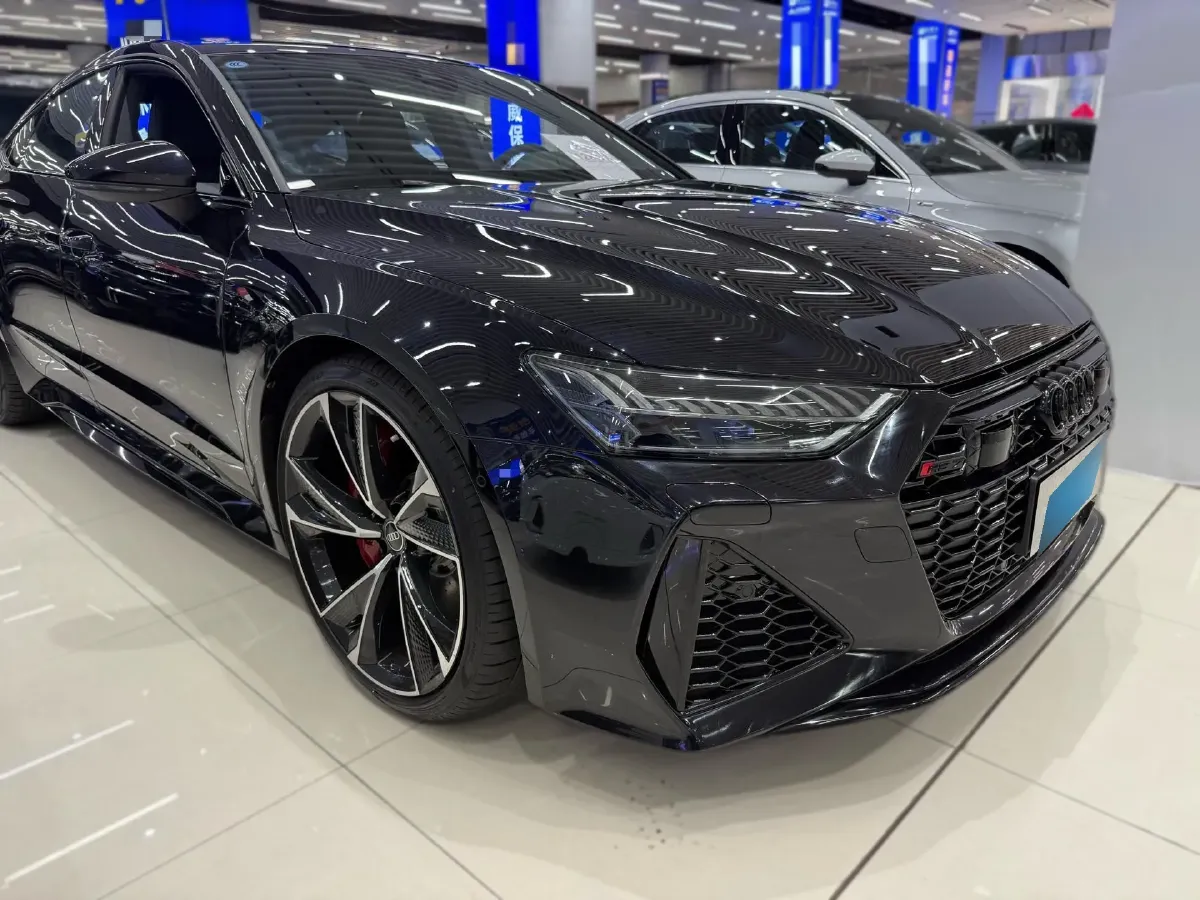 2024 Audi RS 7 4.0T 630HP V8 8AT,autocango,china used car exporter,china ev exporter,chinese used car exporter,chinese used ev exporter