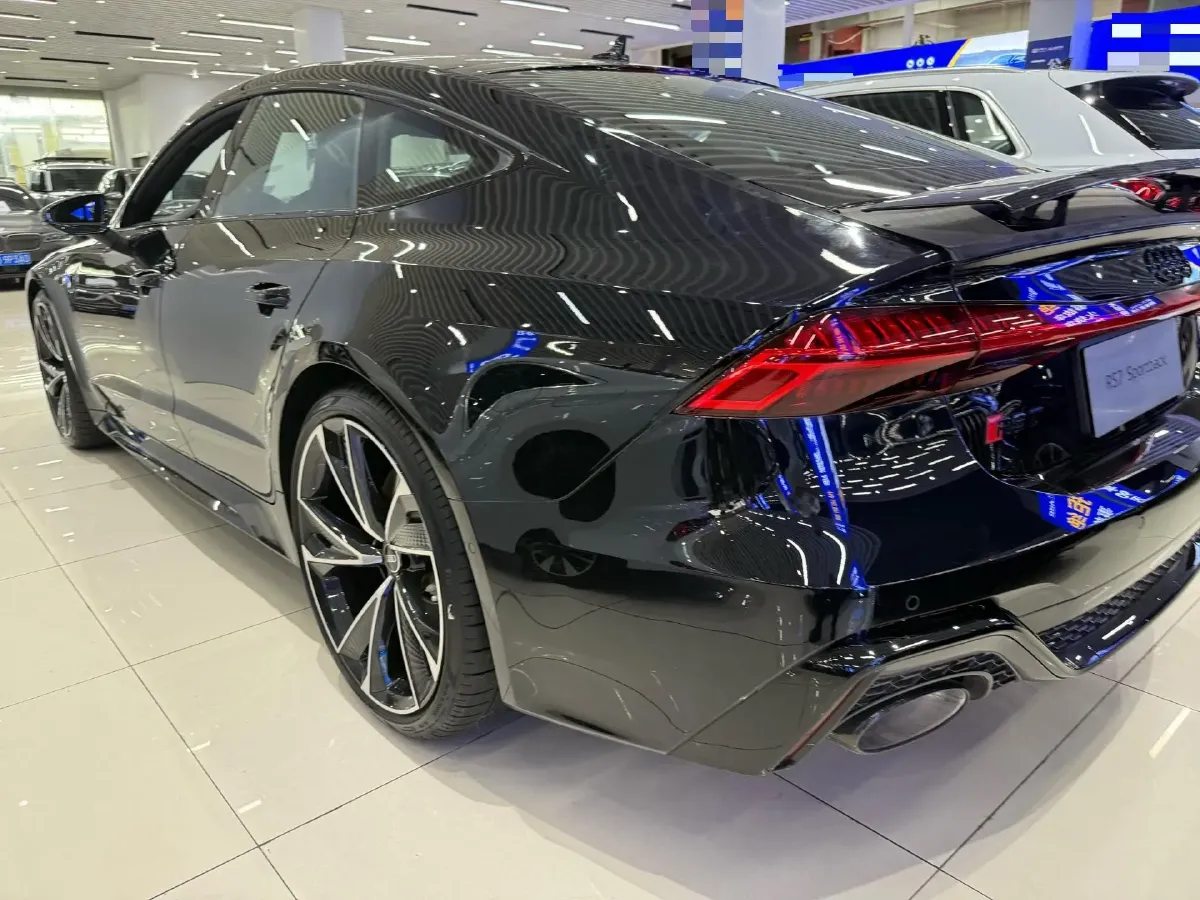 2024 Audi RS 7 4.0T 630HP V8 8AT,autocango,china used car exporter,china ev exporter,chinese used car exporter,chinese used ev exporter