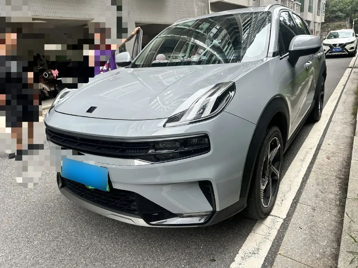 2022 LYNK&CO 06 EM-P 1.5T 177HP L3 7DCT PHEV 15.5KWH
