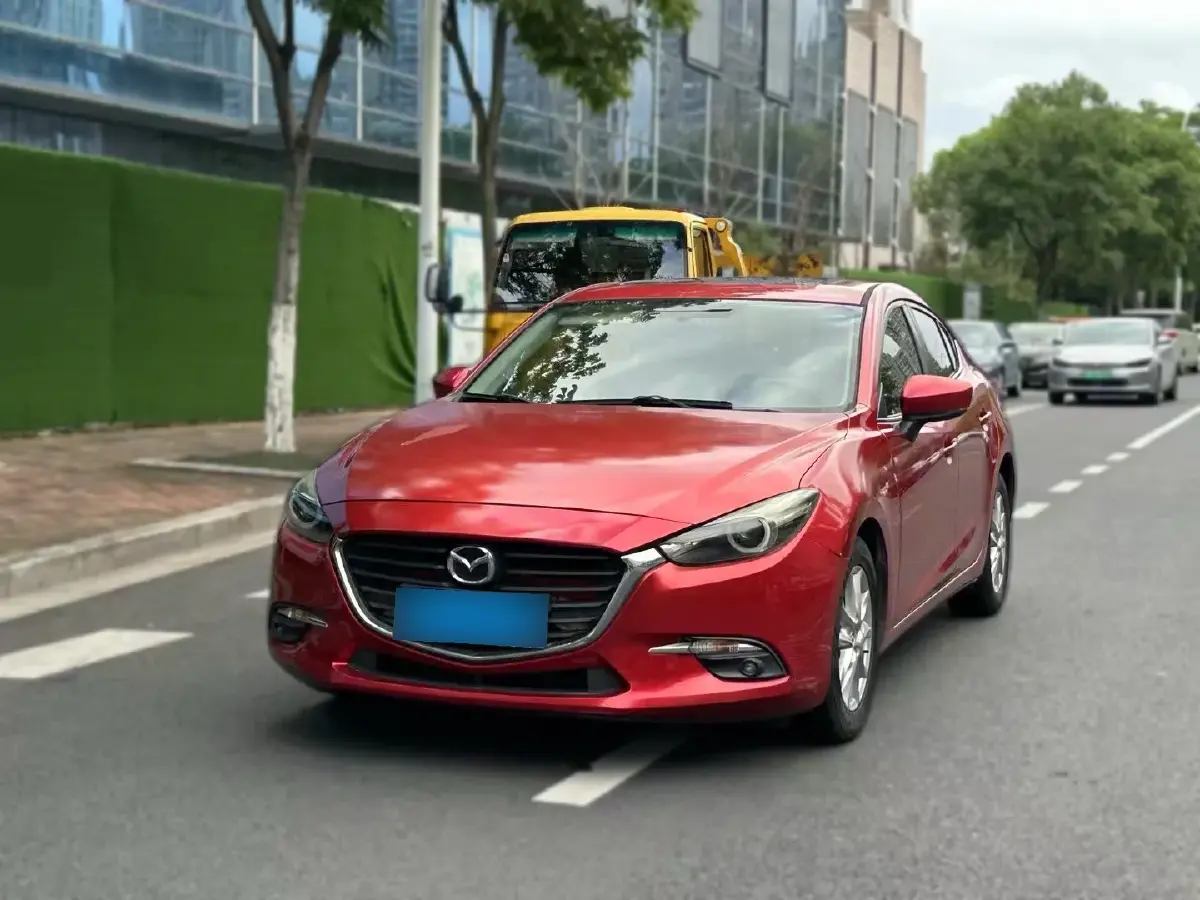 2017 Mazda 3 Axela 1.5L 117HP L4 6AT