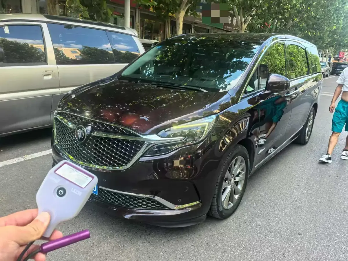 2022 Buick GL8 2.0T 237HP L4 9AT