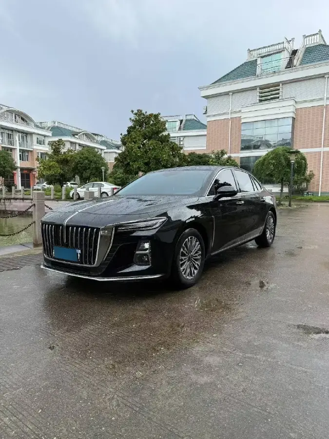 2023 HongQi H5 1.5T 169HP L4 7DCT