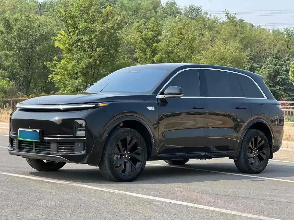 2023 Li L8 Range Extended 154HP REEV 40.9KWH