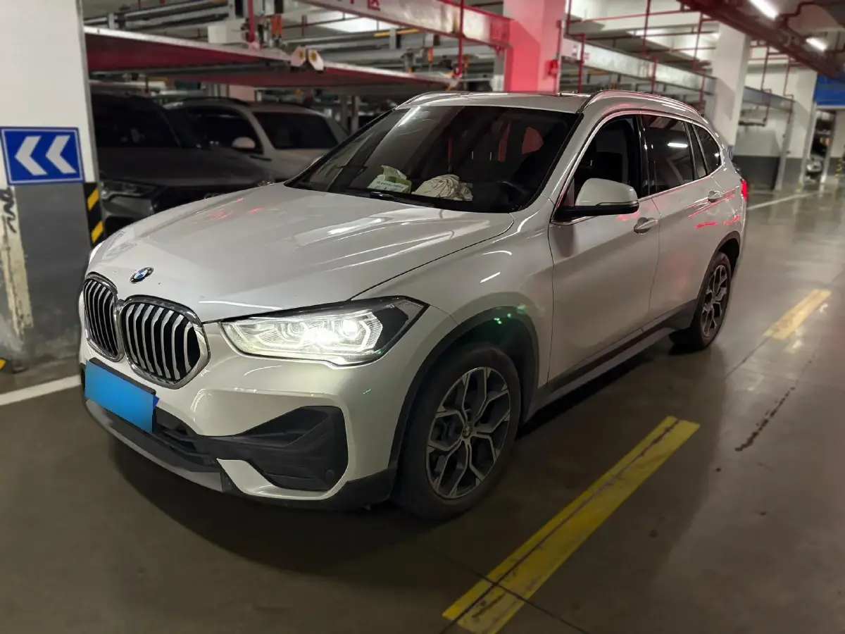 2022 BMW X1 2.0T 192HP L4 7DCT