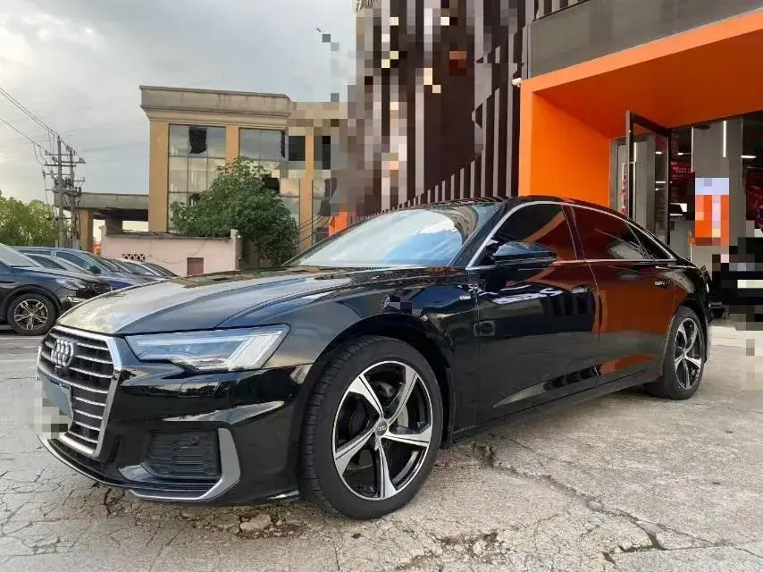 2019 Audi A6L 2.0T 190HP L4 7DCT