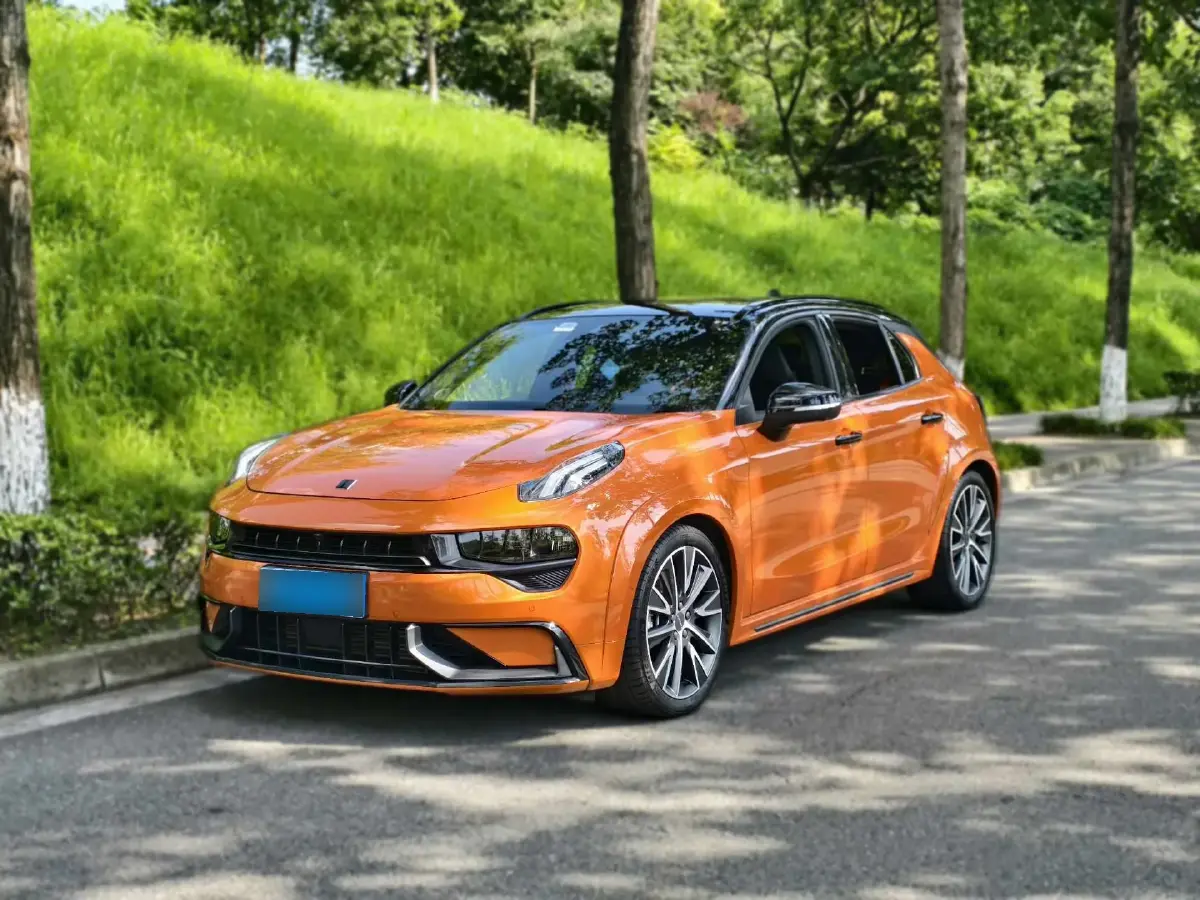 2021 LYNK&CO 02 Hatchback 2.0T 254HP L4 8AT