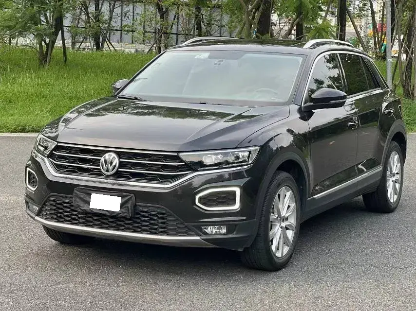 2019 Volkswagen T-Roc 1.4T 131HP L4 7DCT