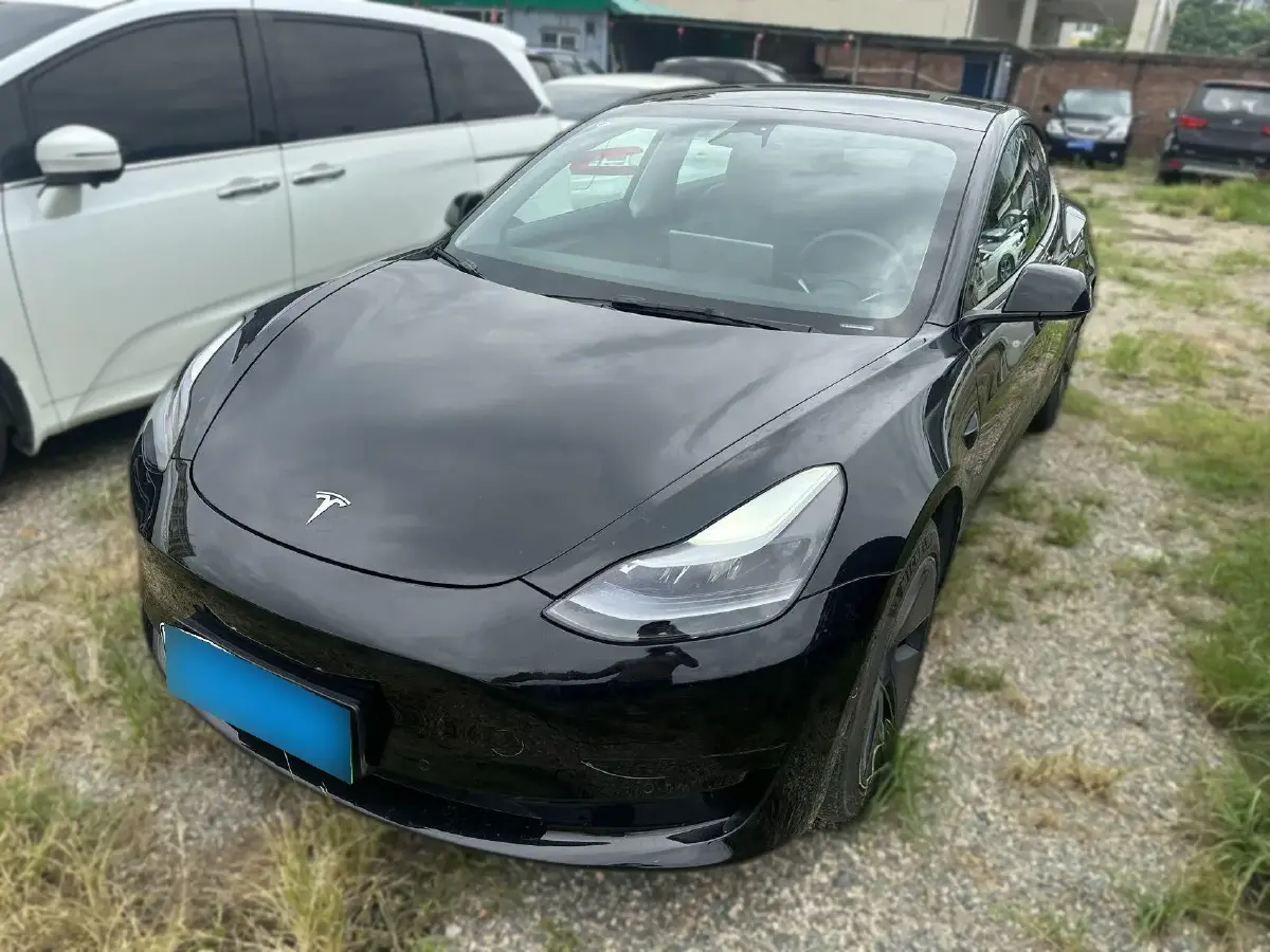 2022 Tesla Model 3 BEV 60KWH