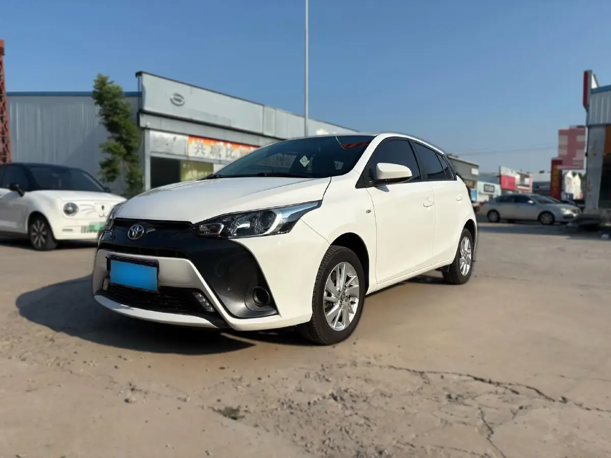 2019 Toyota Yaris L 1.5L 110HP L4 CVT