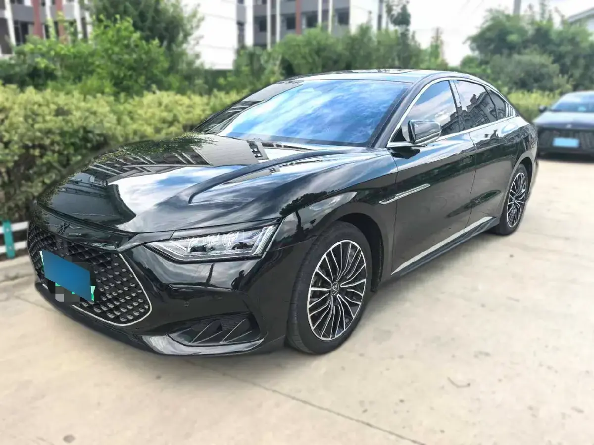 2022 BYD Han 1.5T 139HP L4 E-CVT PHEV 18.3KWH 2022 BYD Han 1.5T 139HP L4 E-CVT PHEV 18.3KWH