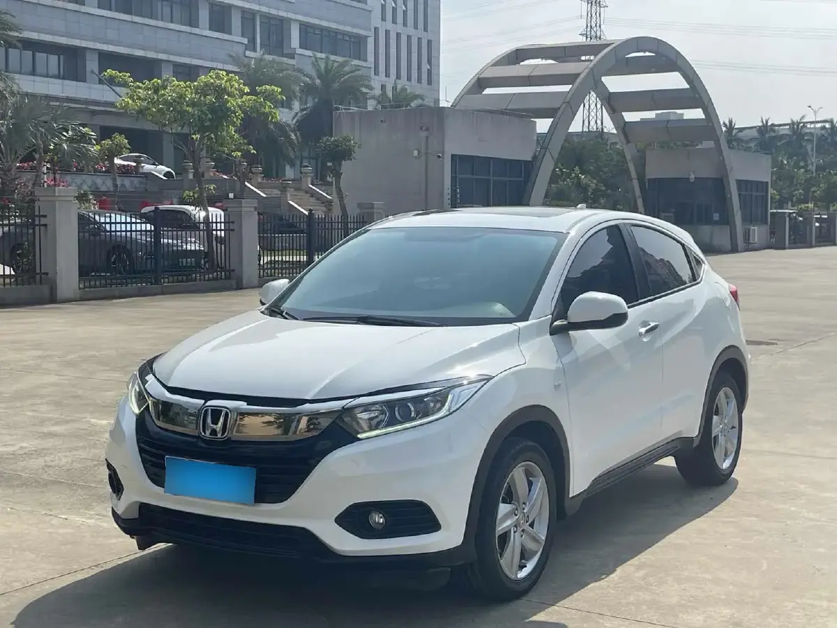 2022 Honda Vezel 1.5L 131HP L4 CVT