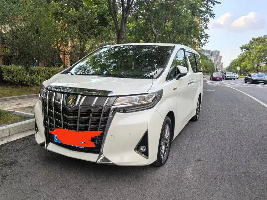2020 Toyota Alphard 2.5L 117HP L4 E-CVT Hybrid