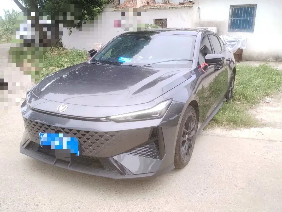 2024 ChangAn UNI-V 1.5T 188HP L4 7DCT