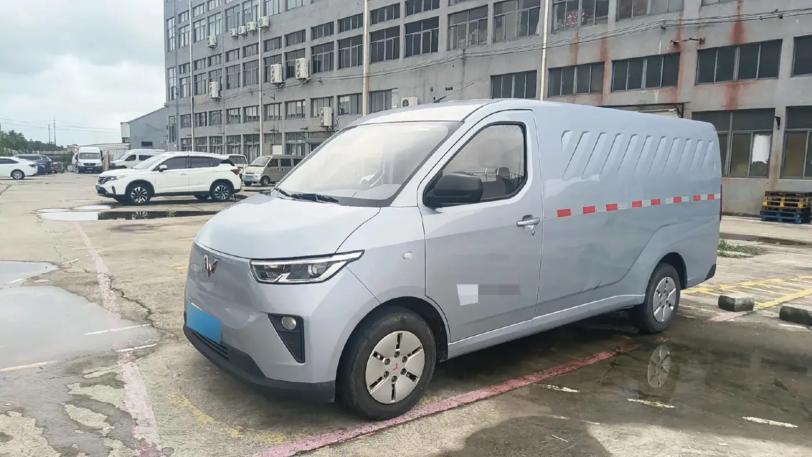2024 WuLing YangGuang BEV 41.9KWH