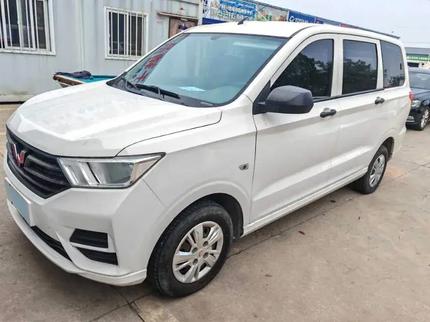 2019 WuLing HongGuang V 1.5L 105HP L4 5MT