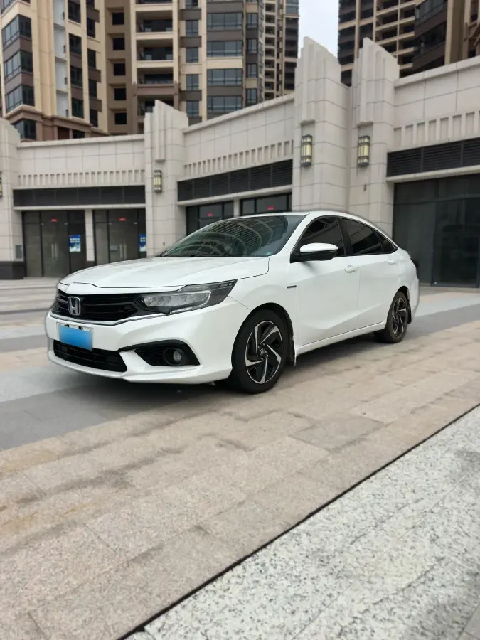 2021 Honda Envix 1.5L 109HP L4 E-CVT Hybrid