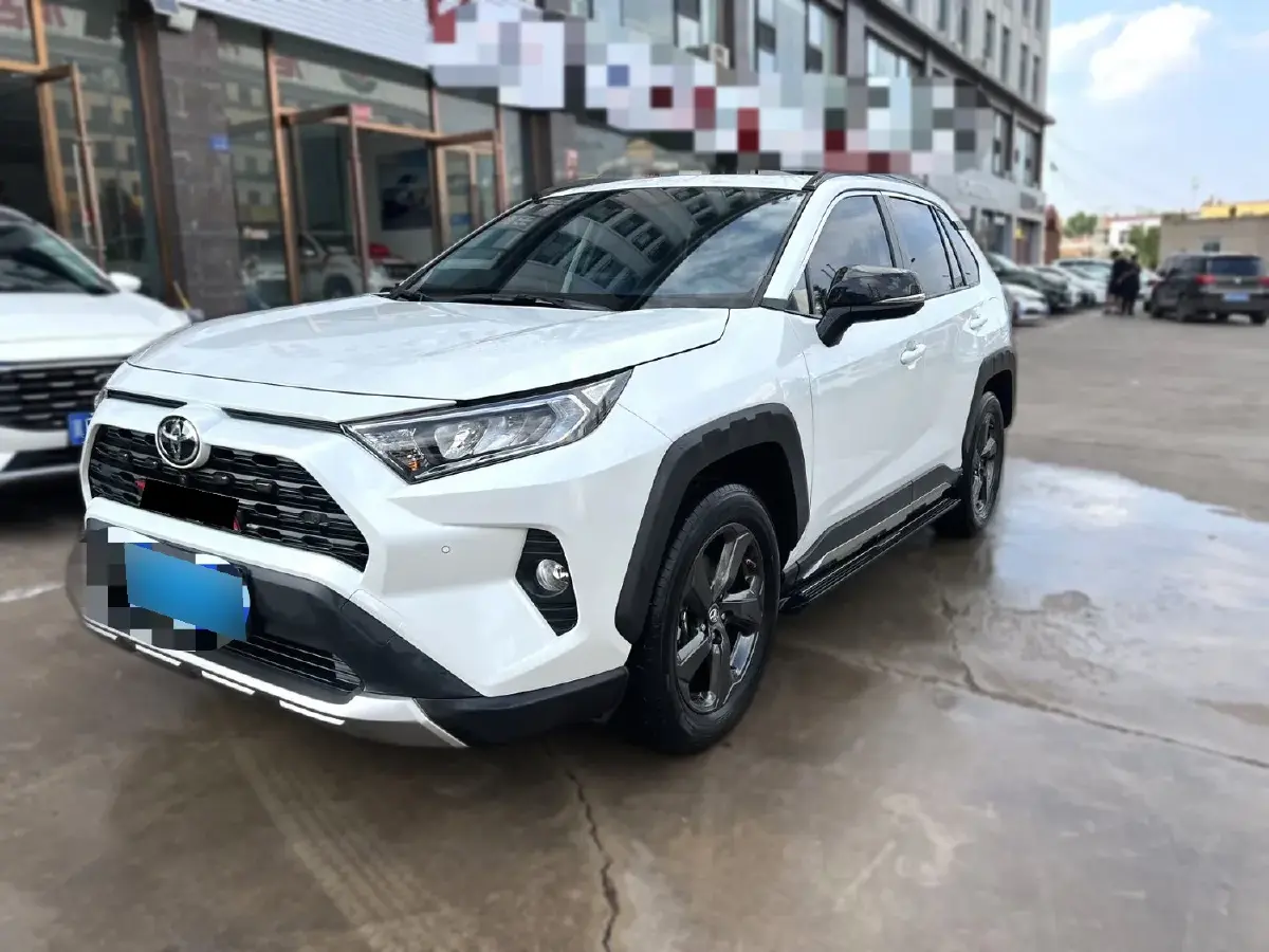 2022 Toyota RAV4 2.0L 171HP L4 CVT