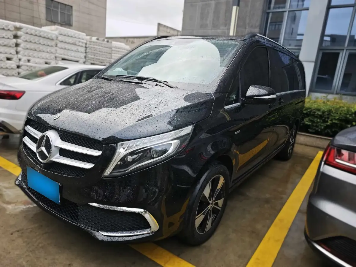 2020 Mercedes-Benz V Class 2.0T 211HP L4 9AT