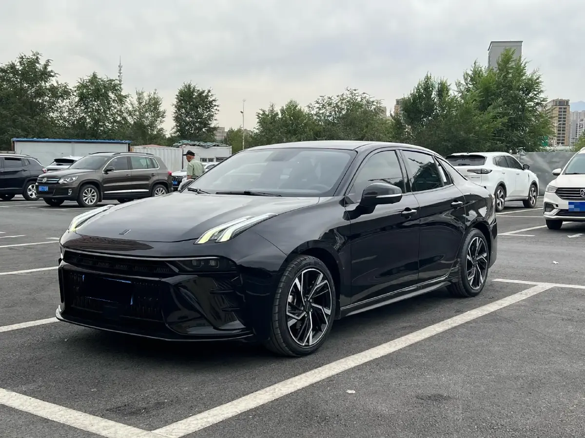 2023 LYNK&CO 03 1.5T 181HP L4 7DCT