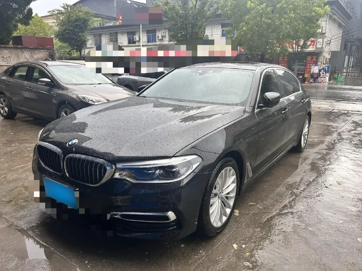 2019 BMW 5 Series 2.0T 184HP L4 8AT PHEV 13KWH