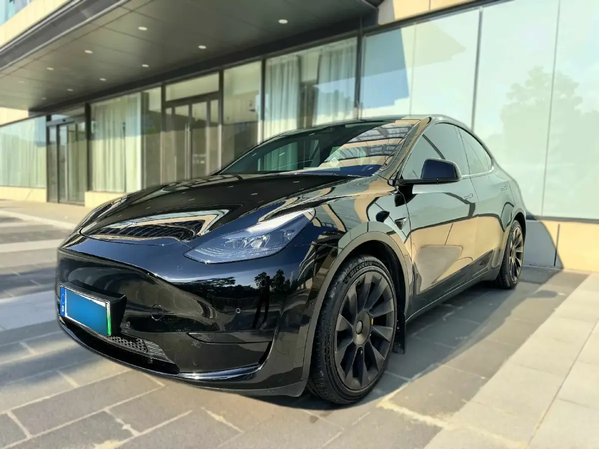 2022 Tesla Model Y BEV 60KWH