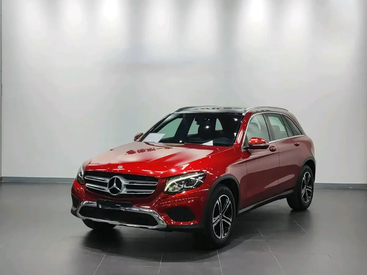 2019 Mercedes-Benz GLC Class 2.0T 184HP L4 9AT