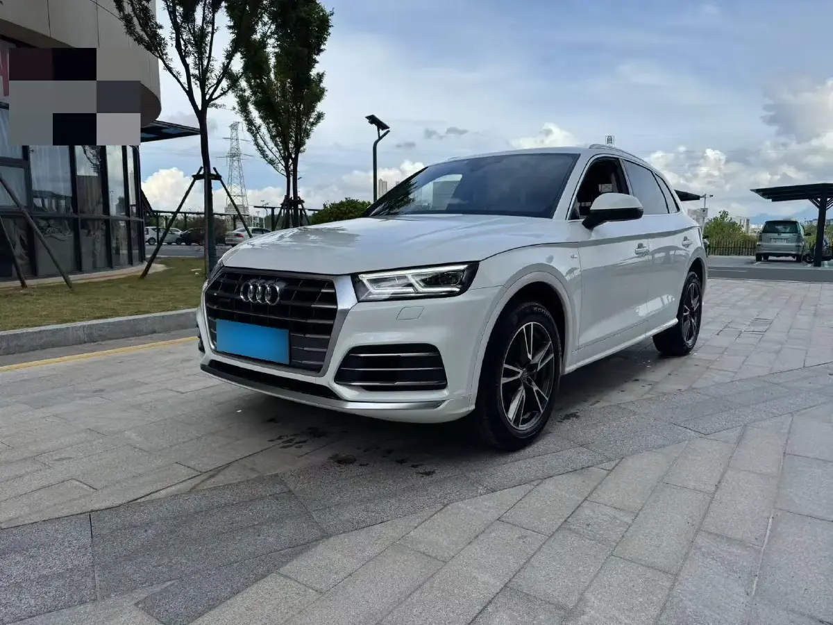 2020 Audi Q5L 2.0T 190HP L4 7DCT