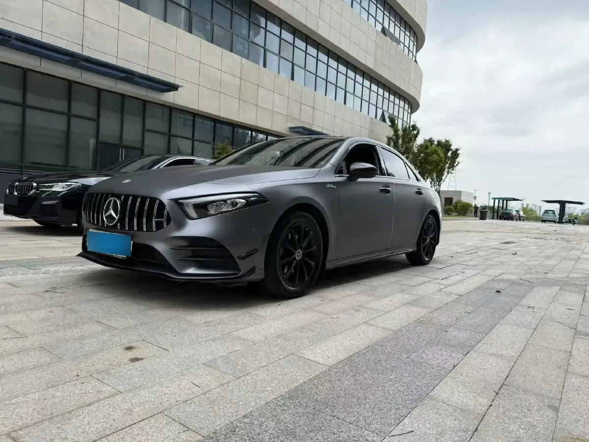 2022 Mercedes-Benz A Class 1.3T 163HP L4 7DCT