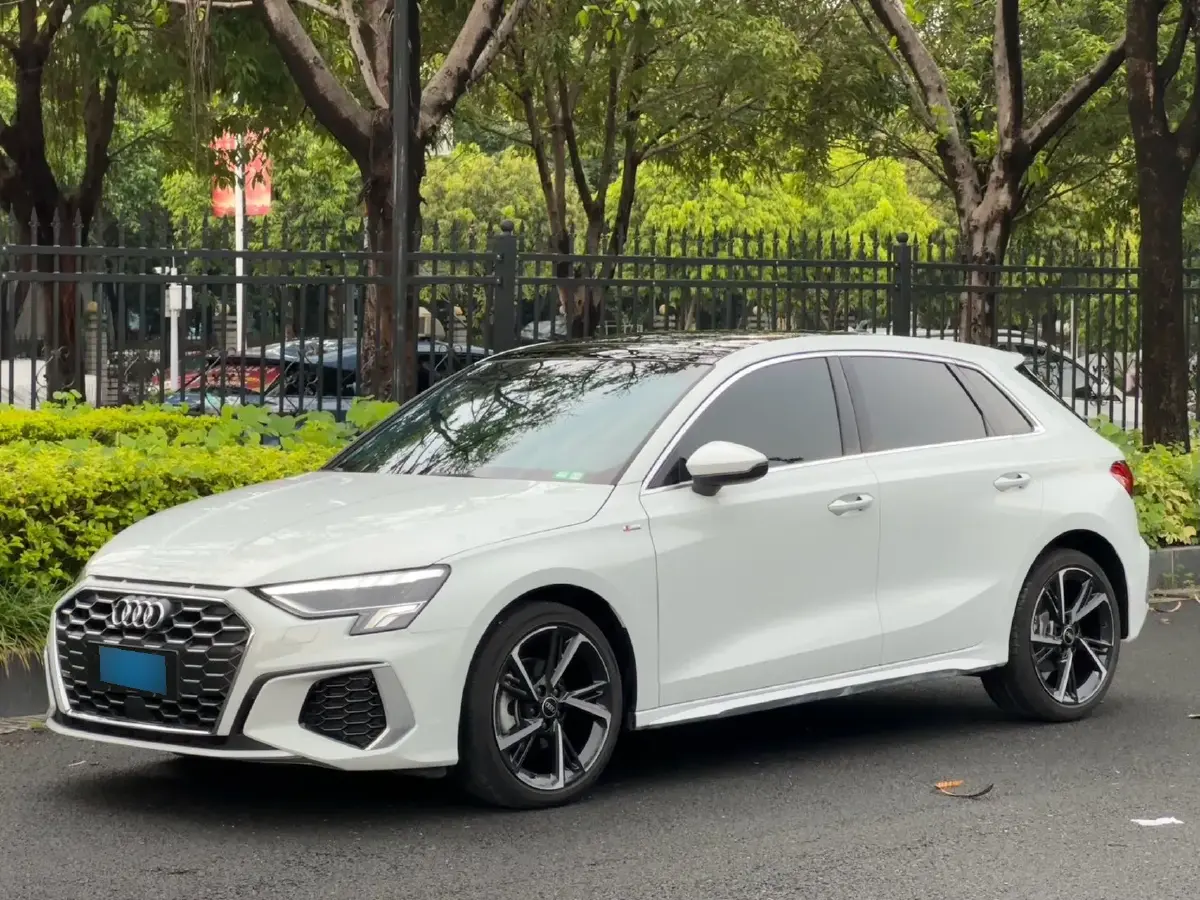 2022 Audi A3 1.4T 150HP L4 7DCT