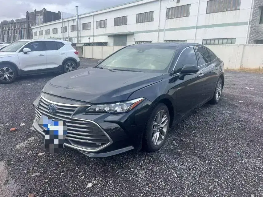 2019 Toyota Avalon 2.5L 178HP L4 E-CVT Hybrid