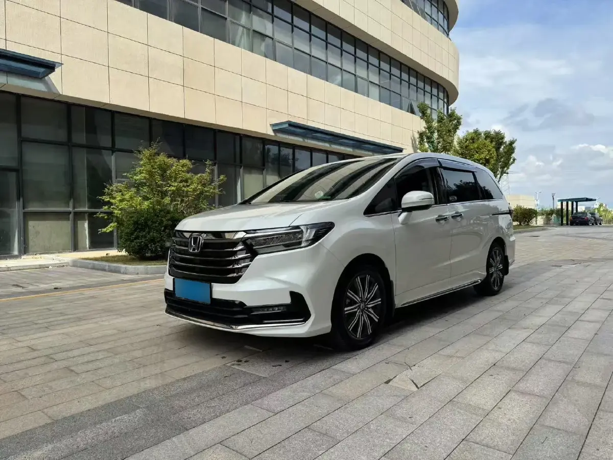 2024 Honda Odyssey 2.0L 146HP L4 E-CVT Hybrid