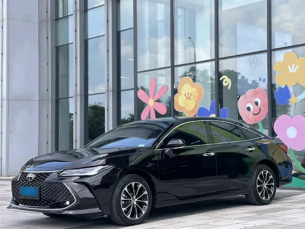 2023 Toyota Avalon 2.0L 177HP L4 CVT