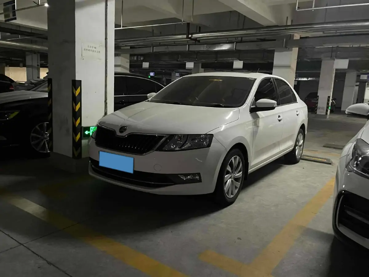 2019 Skoda Rapid 1.5L 112HP L4 5MT