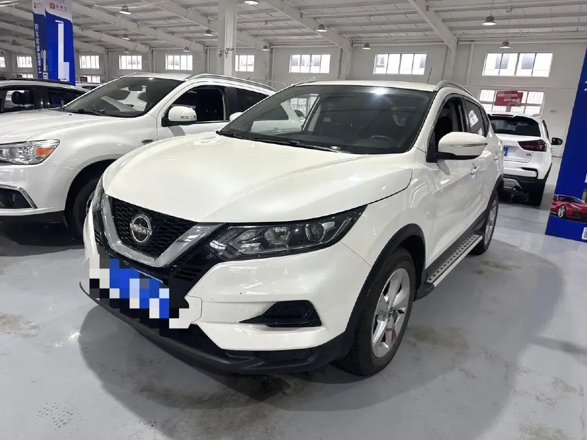 2023 Nissan Qashqai 2.0L 151HP L4 CVT