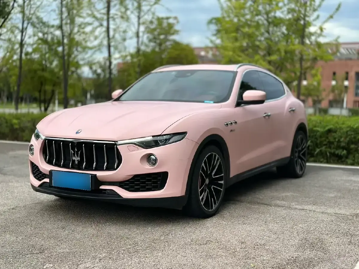 2018 Maserati Levante 3.0T 350HP V6 8AT