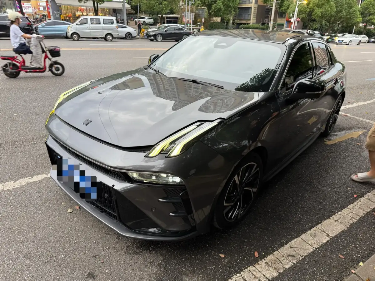 2023 LYNK&CO 03 1.5T 181HP L4 7DCT