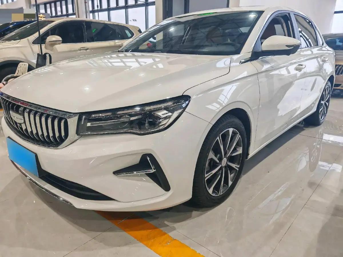 2025 Geely Emgrand 1.5L 127HP L4 CVT