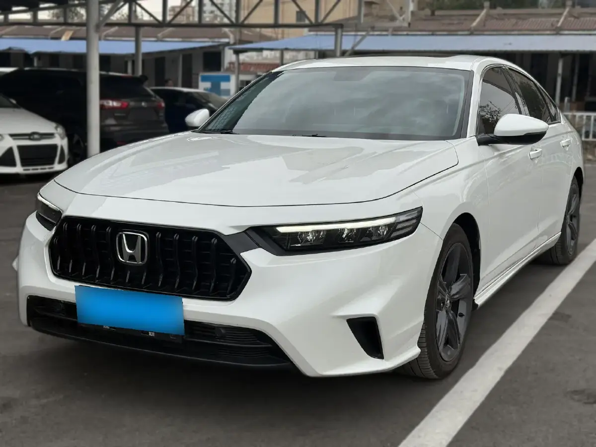 2023 Honda Inspire 1.5T 192HP L4 CVT