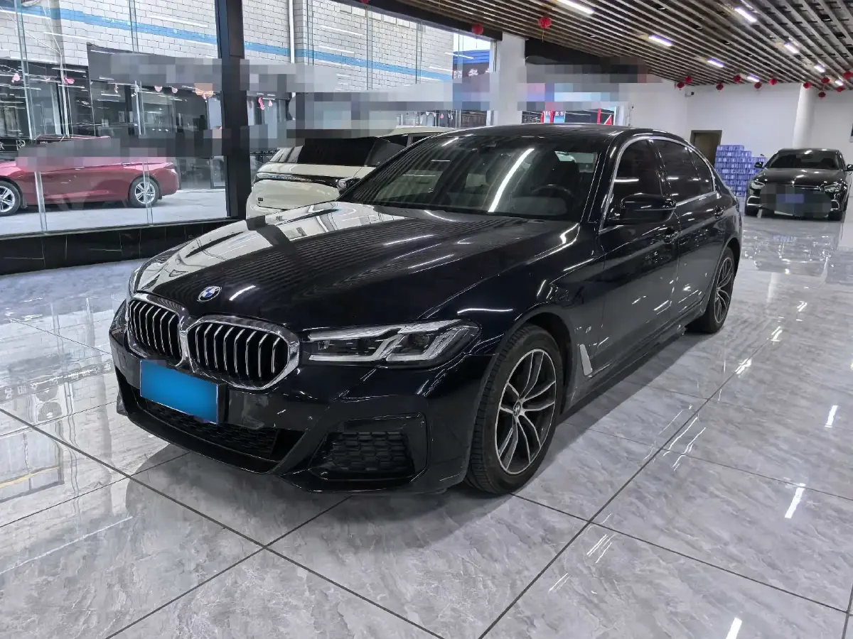 2021 BMW 5 Series 2.0T 184HP L4 8AT