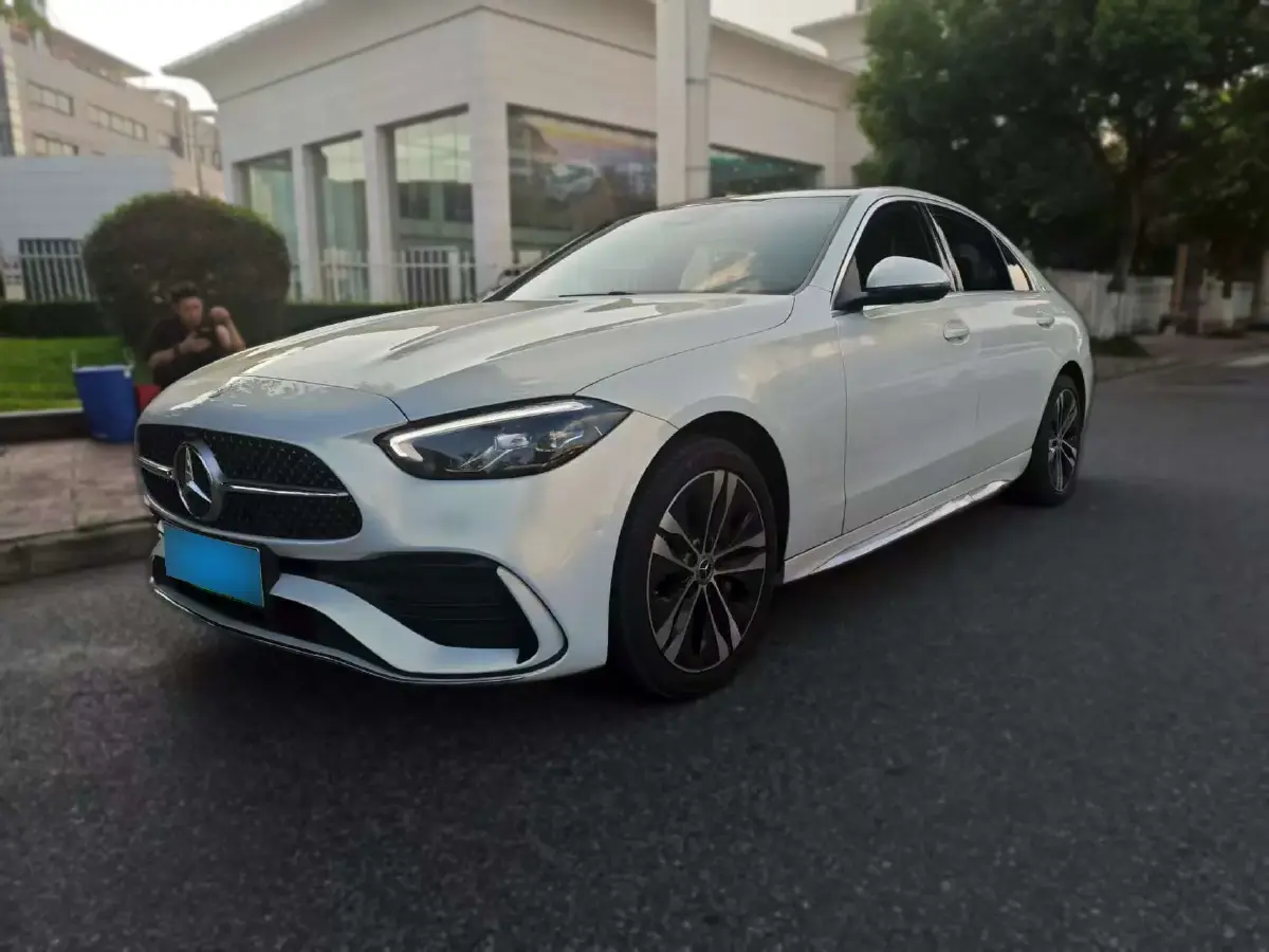 2023 Mercedes-Benz C Class 2.0T 204HP L4 9AT PHEV 25.4KWH