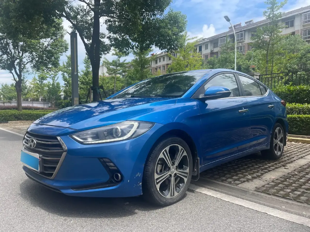 2018 Hyundai Elantra 1.4T 130HP L4 7DCT