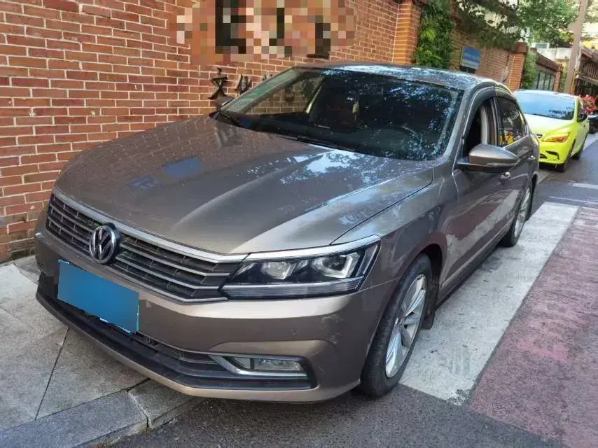 2017 Volkswagen Passat 1.4T 150HP L4 7DCT