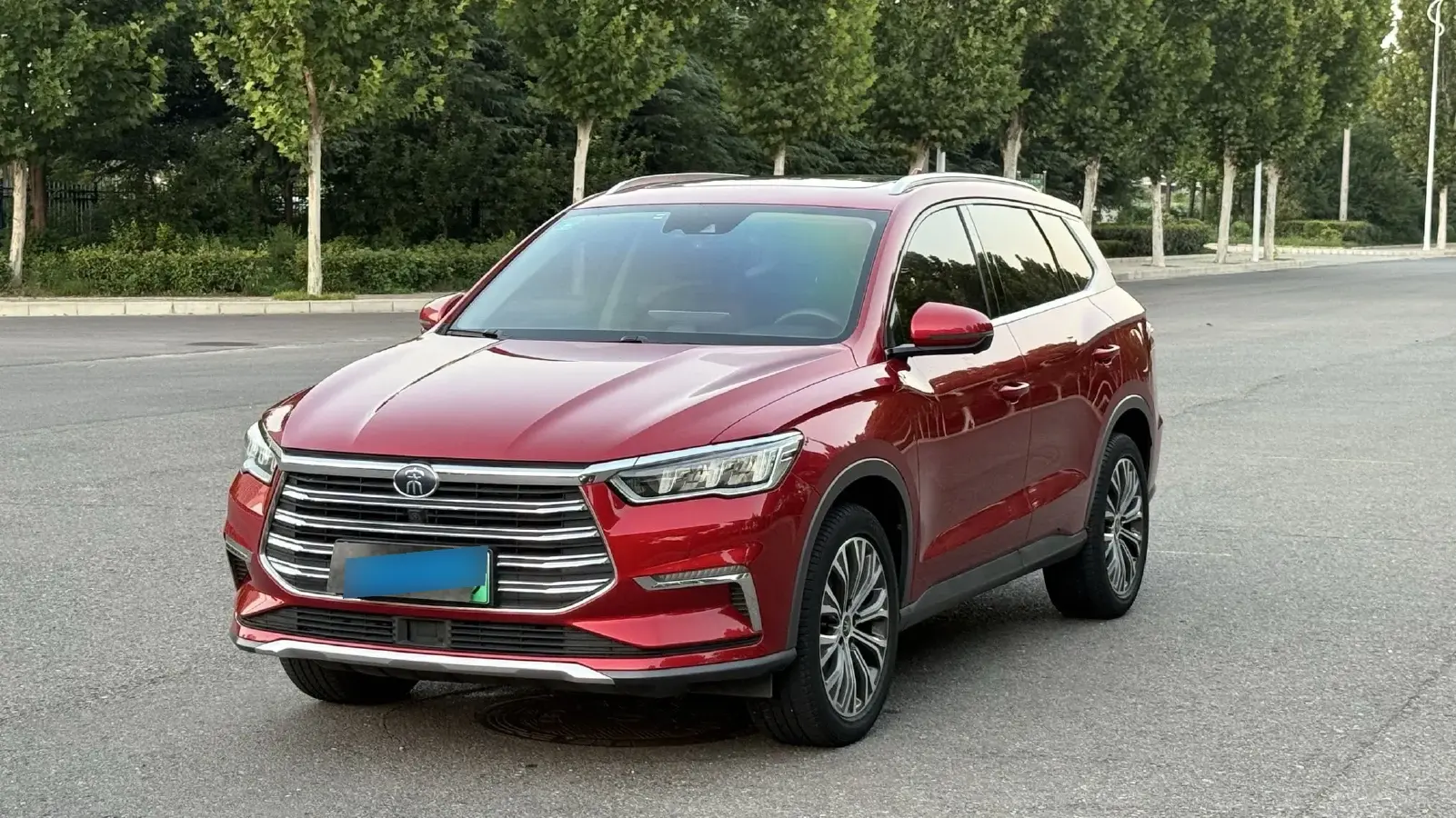 2019 BYD Song Pro 1.5T 160HP L4 6DCT PHEV 15.7KWH