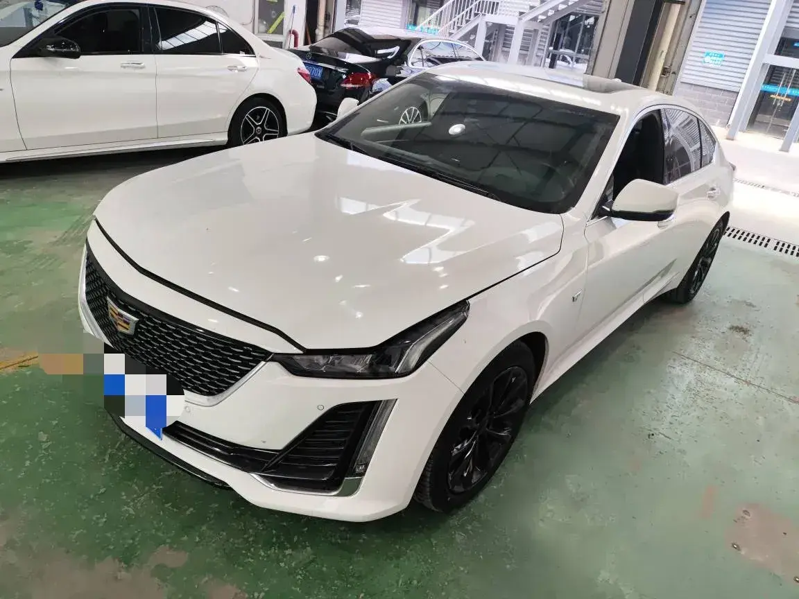 2021 Cadillac CT5 2.0T 237HP L4 10AT