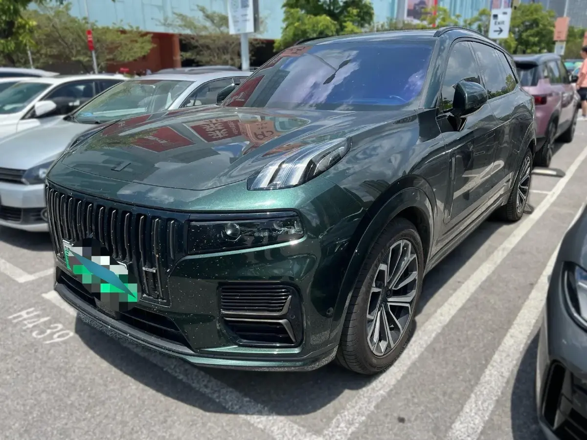 2024 LYNK&CO 09 EM-P 2.0T 254HP L4 3DHT PHEV 40.1KWH