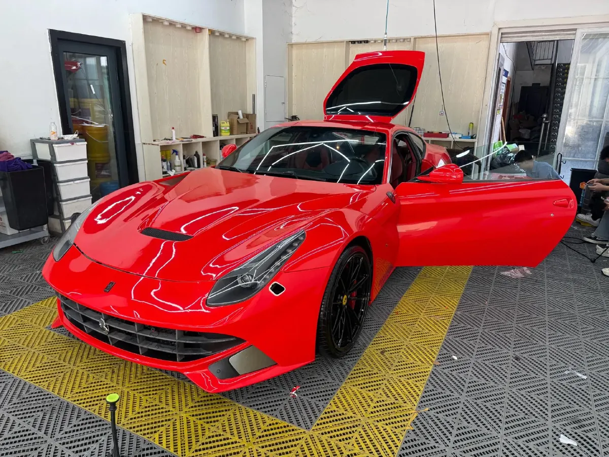 2013 Ferrari F12 berlinetta 6.3L 741HP V12 7DCT,autocango,china used car exporter,china ev exporter,chinese used car exporter,chinese used ev exporter