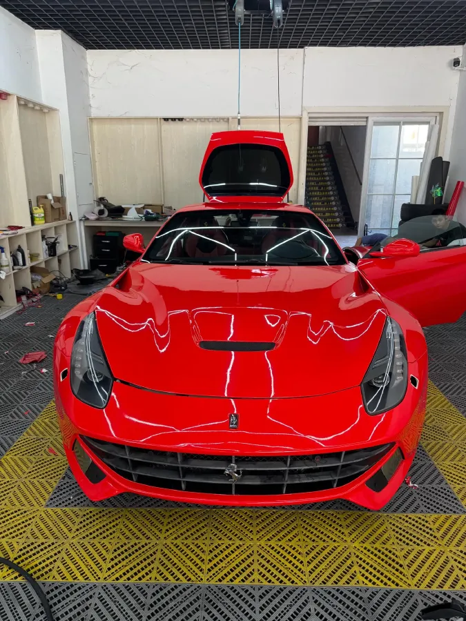 2013 Ferrari F12 berlinetta 6.3L 741HP V12 7DCT,autocango,china used car exporter,china ev exporter,chinese used car exporter,chinese used ev exporter