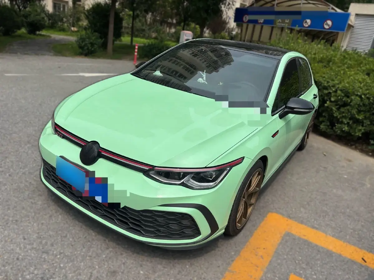 2021 Volkswagen GolfGTI 2.0T 220HP L4 7DCT