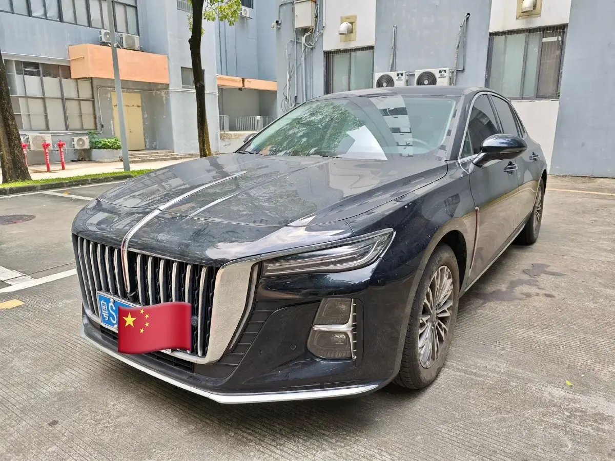 2023 HongQi H5 2.0T 224HP L4 8AT